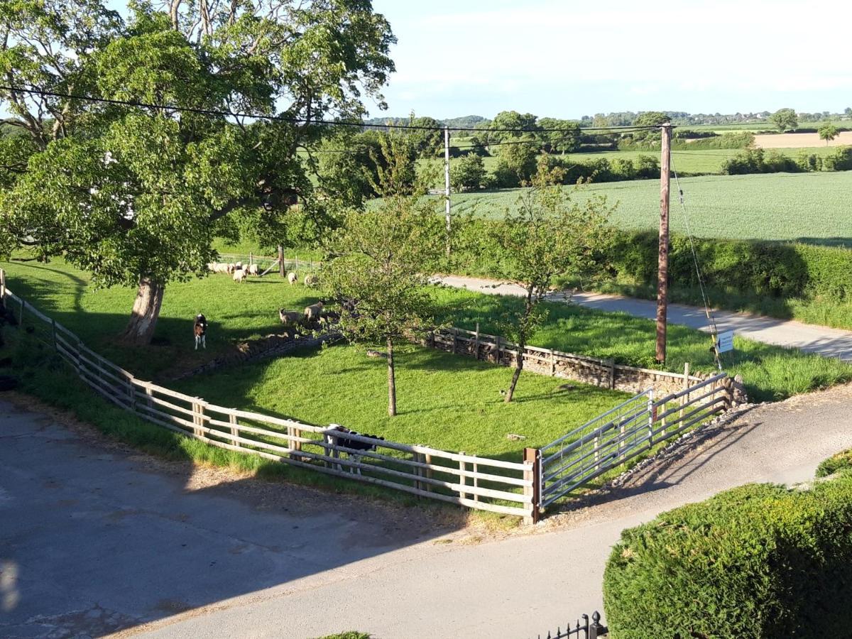 Upper Eyton Farmhouse B&B Shrewsbury Exterior foto